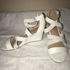 White low wedge sandal - very comfortable!
